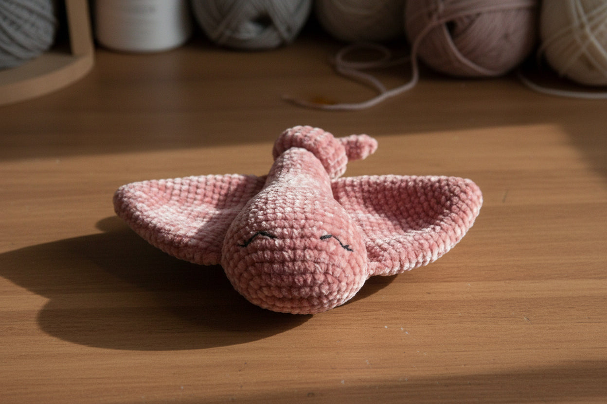Handmade crochet Ary the ray from the amigurumi marine life collection of the baseline handicraft, crafted in France with love. 