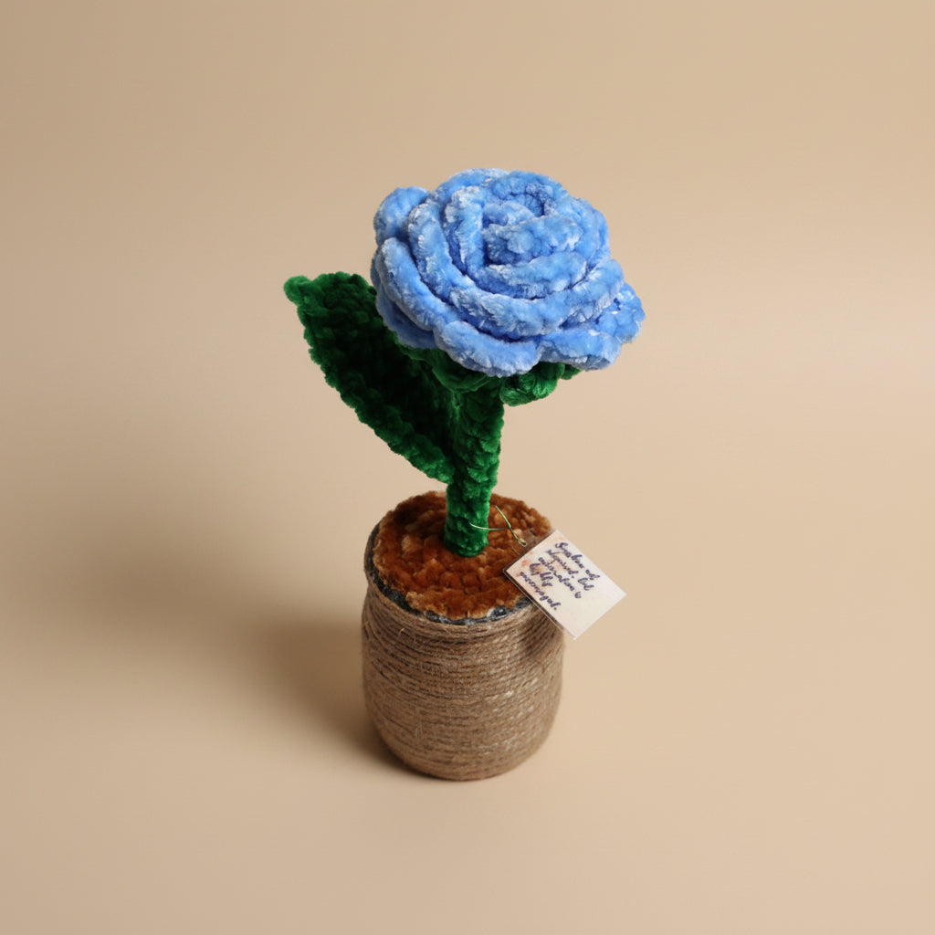 Handmade crochet rose from the crocheted flower collection, crafted in France.