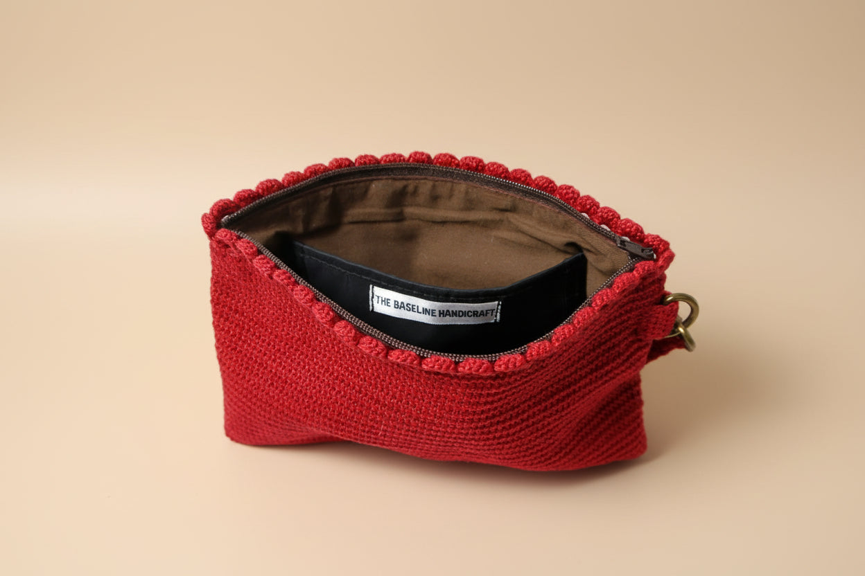 Handmade crochet mini pouch purse from the wearables bag collection of the baseline handicraft, crafted in France with love. 