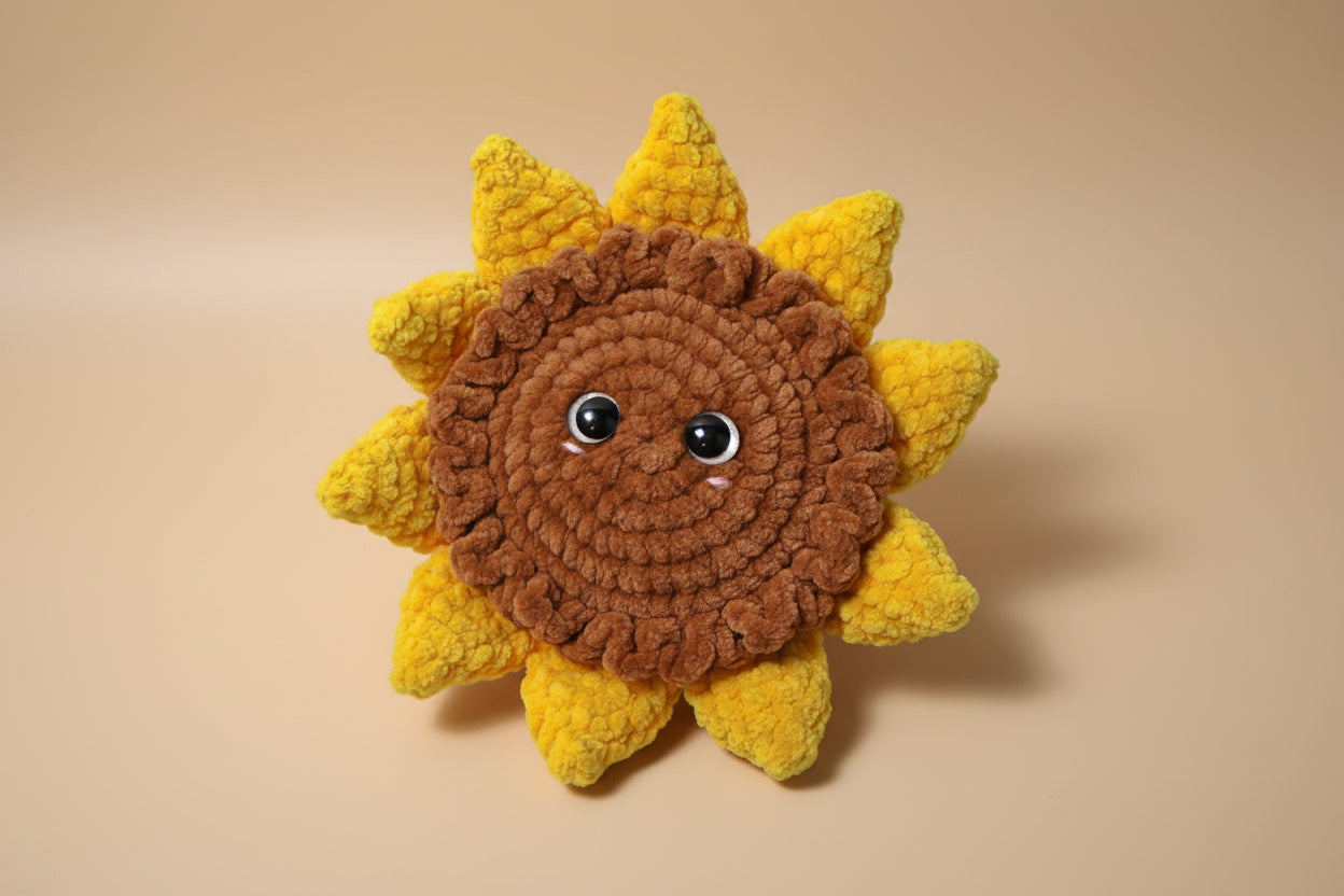 Handmade crochet sunflower from the amigurumi collection of the baseline handicraft, crafted in France with love. 