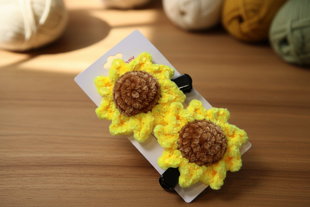 Handmade crochet sunflower hair clip from the wearable collection of the baseline handicraft, crafted in France with love. 