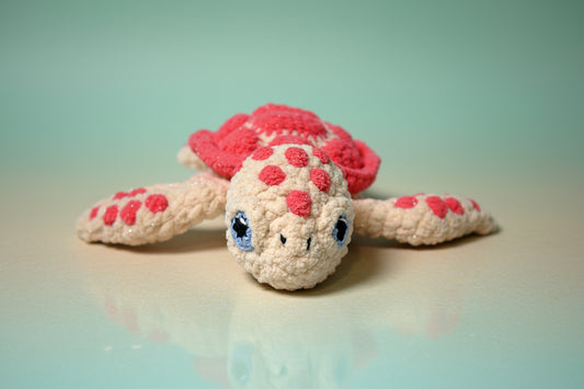 Handmade crochet olivia the turtle from the marine life collection of the baseline handicraft, crafted in France. 